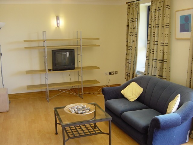  Image of 1 bedroom Apartment to rent in Canute Road Southampton SO14 at 85 Canute Road  Southampton, SO14 3FY