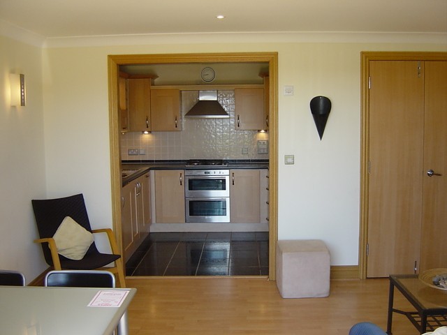  Image of 1 bedroom Apartment to rent in Canute Road Southampton SO14 at 85 Canute Road  Southampton, SO14 3FY