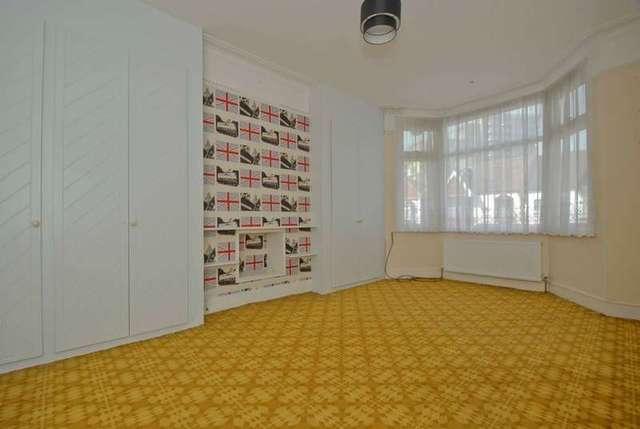  Image of 3 bedroom Terraced house for sale in Chatsworth Avenue Wembley HA9 at Wembley Middlesex, HA9 6BE