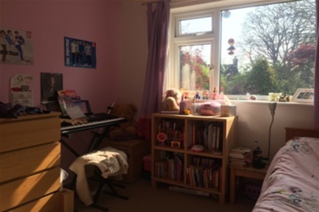  Image of 3 bedroom Semi-Detached house to rent in Chatsworth Road Wilmslow SK9 at Wilmslow, SK9 6EE
