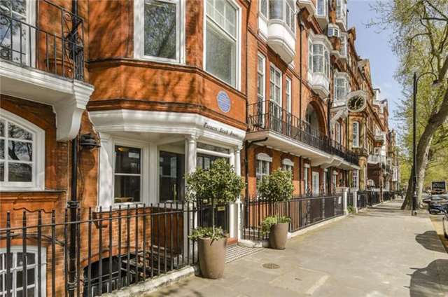 Studio Flat To Rent In Chelsea Embankment London Sw3