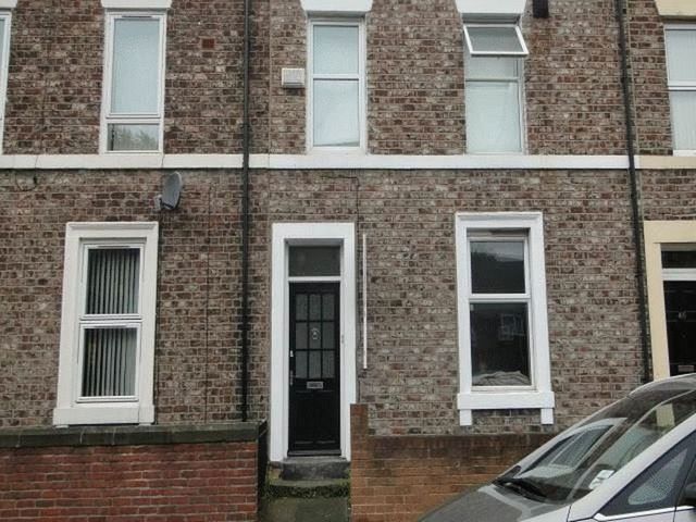  Image of 6 bedroom Detached house to rent in Chester Street Newcastle upon Tyne NE2 at Chester Street Array Jesmond, NE2 1AU