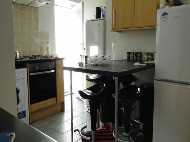  Image of 6 bedroom Detached house to rent in Chester Street Newcastle upon Tyne NE2 at Chester Street Array Jesmond, NE2 1AU