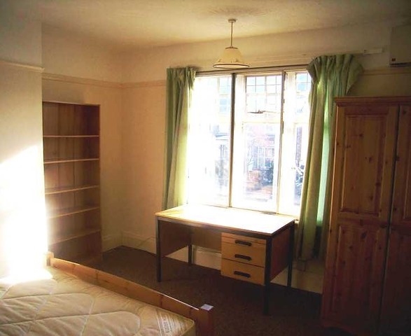  Image of Detached house to rent in Chesterton Road Chesterton Cambridge CB4 at Cambridge, CB4 1AS