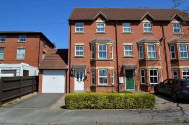  Image of 3 bedroom Detached house for sale in Chestnut Road Astwood Bank Redditch B96 at Chestnut Road Astwood Bank Redditch, B96 6AE