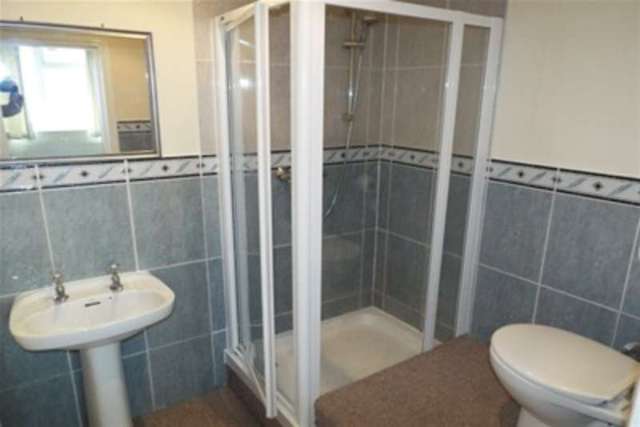  Image of 2 bedroom Flat to rent in Christchurch Road Boscombe Bournemouth BH7 at Bournemouth, BH7 6AA