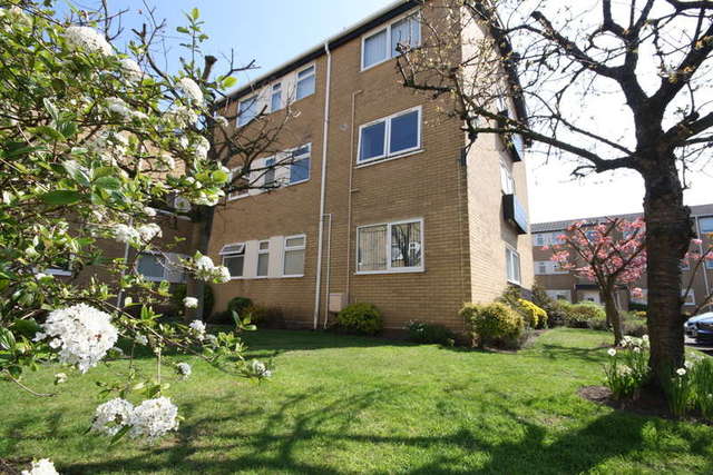  Image of 1 bedroom Ground Flat for sale in Lulworth Road Birkdale Southport PR8 at Birkdale Southport Southport, PR8 2FA