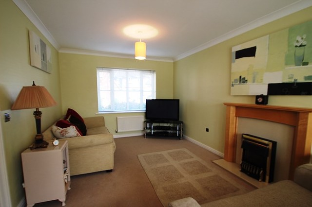  Image of 4 bedroom Detached house to rent in Clare Drive Highfields Caldecote Cambridge CB23 at Highfields Caldecote  Cambridge, CB23 7GB