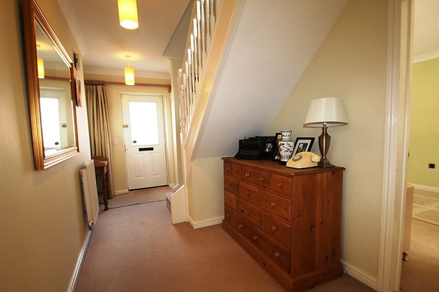  Image of 4 bedroom Detached house to rent in Clare Drive Highfields Caldecote Cambridge CB23 at Highfields Caldecote  Cambridge, CB23 7GB