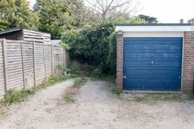  Image of 3 bedroom Flat for sale in Cleveland Road Chichester PO19 at Cleveland Road  Chichester, PO19 7AF