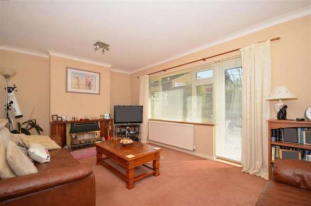  Image of 4 bedroom Bungalow for sale in Cliff Gardens Minster on Sea Sheerness ME12 at Minster On Sea Sheerness Sheerness, ME12 3QZ