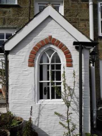  Image of 4 bedroom Terraced house for sale in Cliff Road Perranporth TR6 at Cliff Road  Perranporth, TR6 0DR