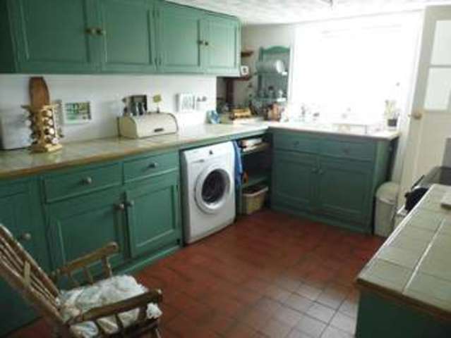  Image of 4 bedroom Terraced house for sale in Cliff Road Perranporth TR6 at Cliff Road  Perranporth, TR6 0DR