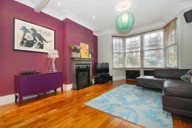  Image of 4 bedroom Detached house to rent in Clovelly Road London N8 at Crouch End London Hornsey, N8 7RL
