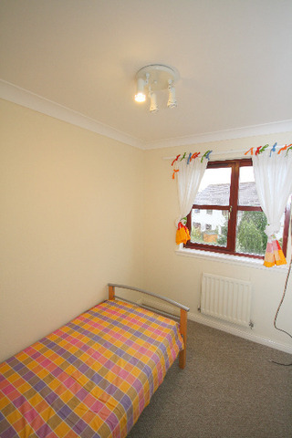  Image of 3 bedroom Semi-Detached house to rent in Clovis Duveau Drive Invergowrie Dundee DD2 at West End Dundee Dundee, DD2 5JA