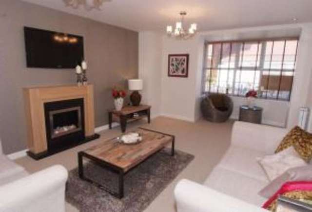  Image of 4 bedroom Detached house for sale in Cockett Lane Farnsfield Newark NG22 at Farnsfield  Farnsfield, NG22 8LF