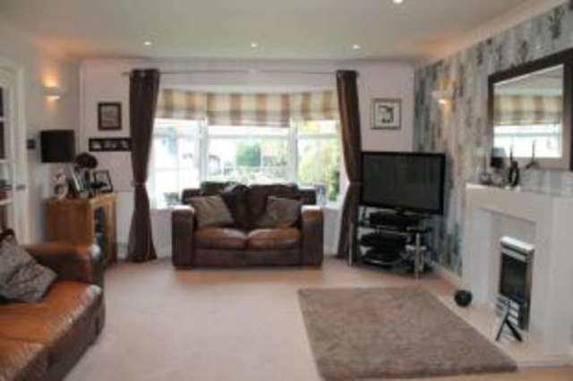  Image of 4 bedroom Detached house for sale in Coopers Walk Bubbenhall Coventry CV8 at Bubbenhall Coventry Bubbenhall, CV8 3JB