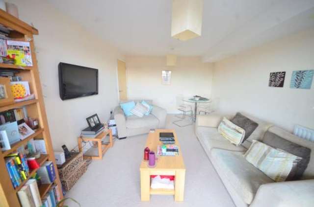  Image of 2 bedroom Apartment for sale in Cottage Road London N7 at Cottage Road  Islington, N7 8TP