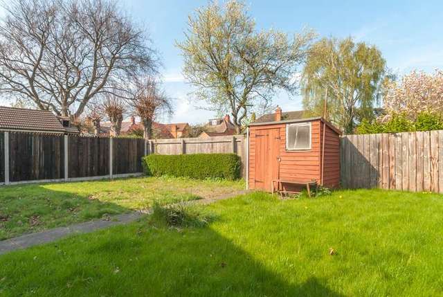  Image of 2 bedroom Bungalow for sale in Cowdray Close Loughborough LE11 at Loughborough, LE11 2BW