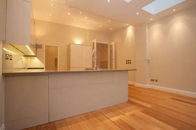  Image of 4 bedroom Detached house for sale in Crabtree Lane London SW6 at London, SW6 6LN