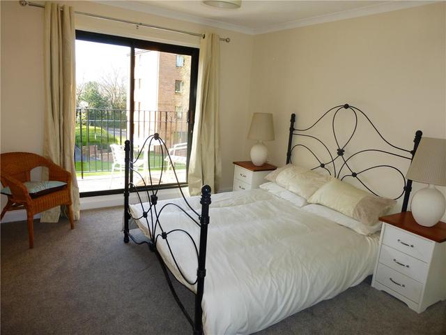  Image of 2 bedroom Flat to rent in Craigend Park Edinburgh EH16 at Liberton Edinburgh Edinburgh, EH16 5XY