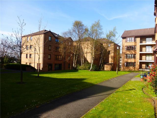  Image of 2 bedroom Flat to rent in Craigend Park Edinburgh EH16 at Liberton Edinburgh Edinburgh, EH16 5XY