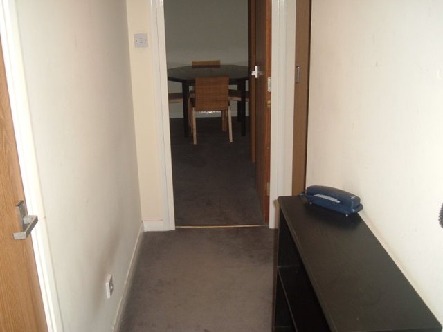  Image of 2 bedroom Flat to rent in Craighouse Gardens Edinburgh EH10 at Morningside Edinburgh Edinburgh, EH10 5TZ
