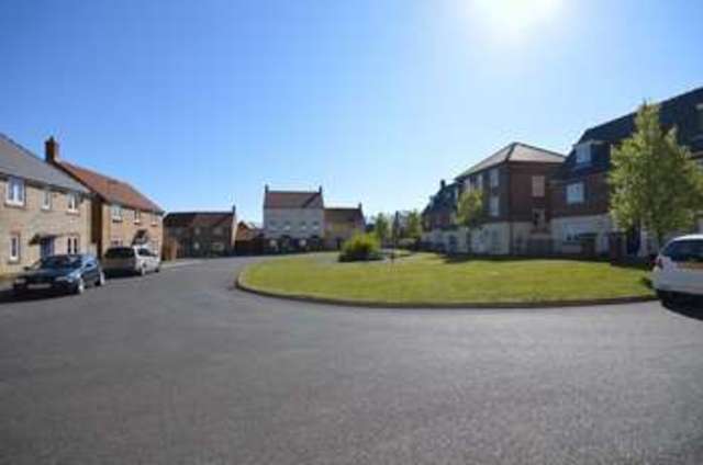  Image of 5 bedroom Detached house for sale in Oak Drive Crewkerne TA18 at Oak Drive  Crewkerne, TA18 7DN