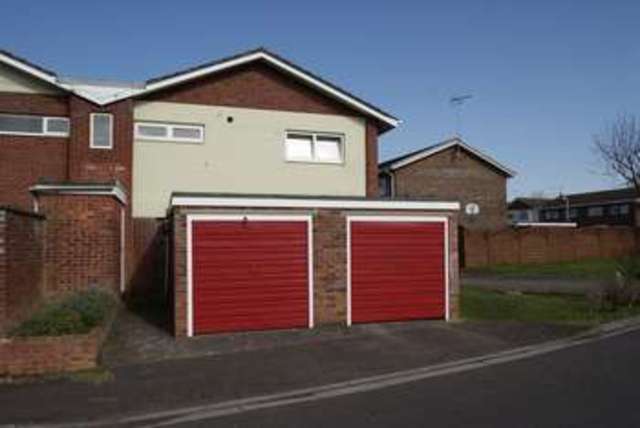  Image of 1 bedroom Detached house to rent in Cricket Field Green Moor End Spout Nailsea Bristol BS48 at Cricketfield Green  Nailsea, BS48 2DB