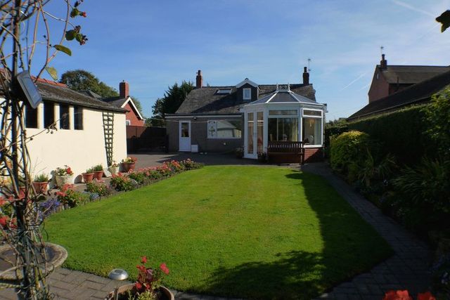  Image of 4 bedroom Bungalow for sale in Croston Road Farington Moss Leyland PR26 at Croston Road Farington Moss Farington, PR26 6PN