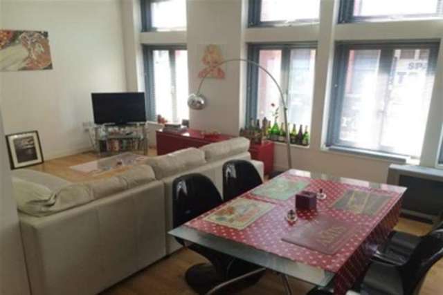  Image of 2 bedroom Property to rent in Crown Street Leeds LS2 at Leeds, LS2 7DA