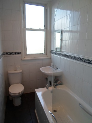  Image of 2 bedroom Flat to rent in Dalry Road Edinburgh EH11 at Dalry Edinburgh Edinburgh, EH11 2ES