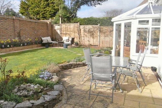  Image of 4 bedroom Detached house to rent in Dartmouth Road Paignton TQ4 at Dartmouth Road Array Goodrington, TQ4 6LH