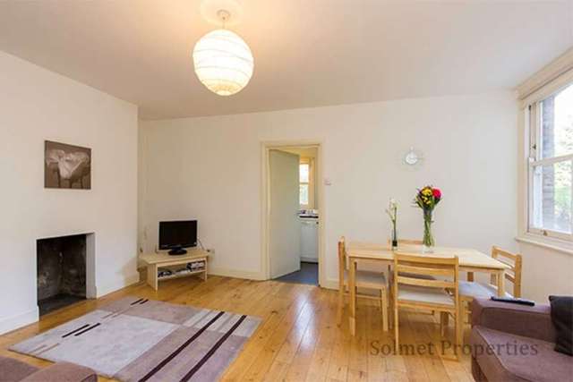  Image of 3 bedroom Ground Flat to rent in Dennington Park Road London NW6 at Dennington Park Road  West Hampstead, NW6 1BA