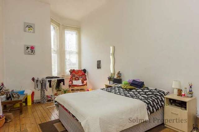  Image of 3 bedroom Ground Flat to rent in Dennington Park Road London NW6 at Dennington Park Road  West Hampstead, NW6 1BA