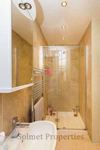  Image of 3 bedroom Ground Flat to rent in Dennington Park Road London NW6 at Dennington Park Road  West Hampstead, NW6 1BA