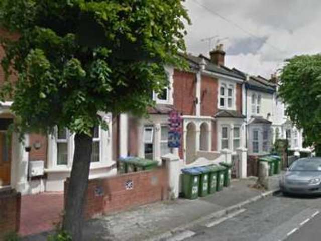  Image of 1 bedroom Property to rent in Denzil Avenue Southampton SO14 at Southampton SO14 0LN Southampton, SO14 0LN