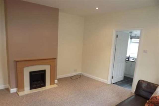  Image of 1 bedroom Flat to rent in Derbyshire Lane Sheffield S8 at Sheffield, S8 9EN