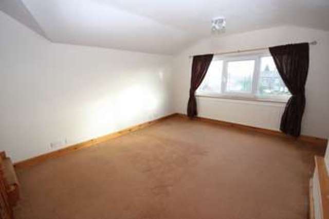 Image of 3 bedroom Terraced house for sale in Dickinson Terrace Featherstone Pontefract WF7 at Dickinson Terrace  Featherstone, WF7 6LL