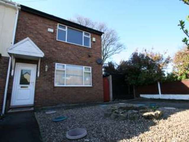  Image of 2 bedroom Semi-Detached house to rent in Disley Street Rochdale OL11 at Rochdale OL11 4PU Rochdale, OL11 4PU