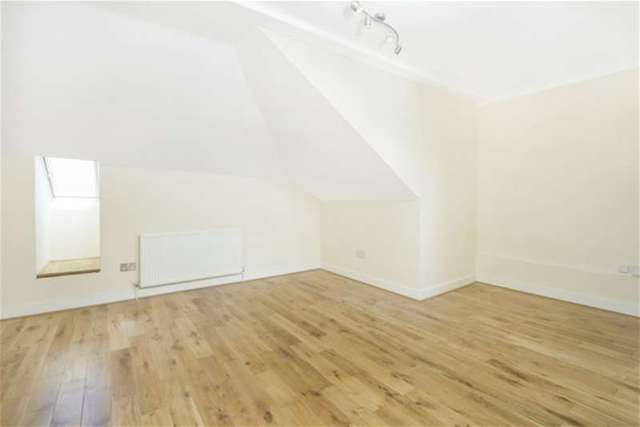  Image of 1 bedroom Flat for sale in Dodbrooke Road London SE27 at West Norwood, SE27 0PF