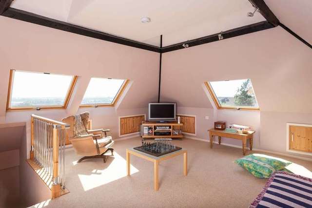  Image of 5 bedroom Detached house for sale in Drayton Lane Drayton Portsmouth PO6 at Drayton Portsmouth Hampshire, PO6 1HG