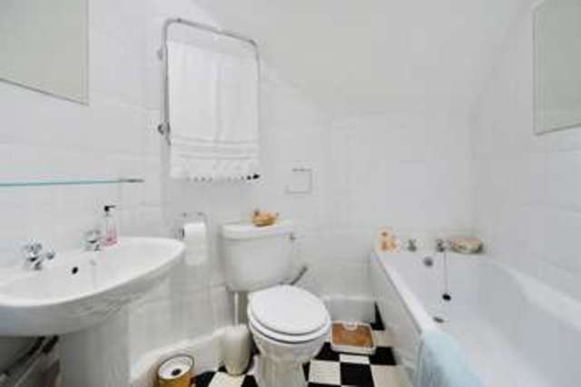 Image of 4 bedroom Detached house for sale in Druid Hill Stoke Bishop Bristol BS9 at Druid Hill Stoke Bishop Bristol, BS9 1EN