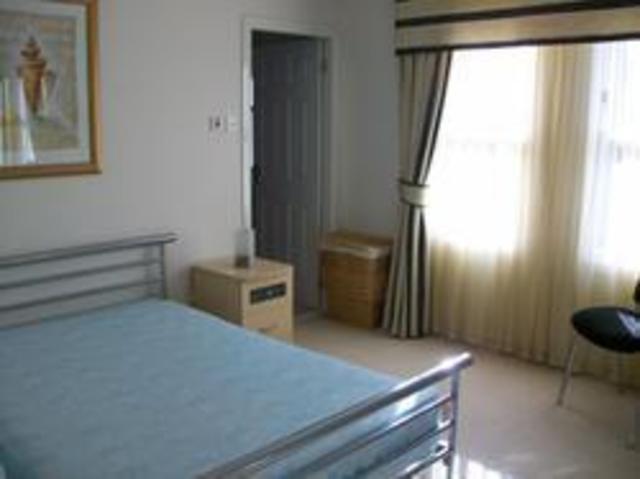  Image of 2 bedroom Flat to rent in Dudhope Terrace Dundee DD3 at City Centre Dundee Dundee, DD3 6HG