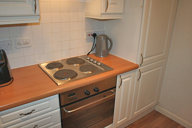  Image of 2 bedroom Flat to rent in Duff Street Edinburgh EH11 at Dalry Edinburgh Edinburgh, EH11 2HG