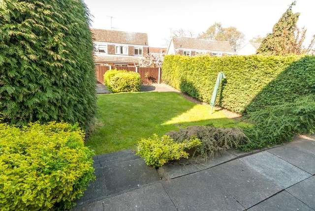  Image of 3 bedroom Detached house for sale in Dunholme Avenue Loughborough LE11 at Loughborough, LE11 4SG