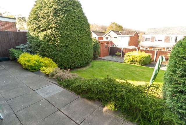  Image of 3 bedroom Detached house for sale in Dunholme Avenue Loughborough LE11 at Loughborough, LE11 4SG