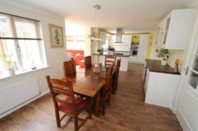  Image of 4 bedroom Detached house for sale in Dunnottar Drive Kilmarnock KA1 at Kilmarnock East Ayrshire Riccarton, KA1 2RZ