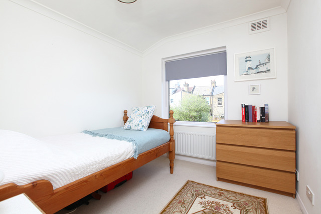  Image of 4 bedroom Terraced house for sale in Dunstans Road London SE22 at Dunstans Road  East Dulwich, SE22 0HQ