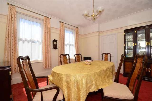  Image of 4 bedroom Detached house for sale in Durham Road Rainham Gillingham ME8 at Rainham Gillingham Rainham, ME8 0JN